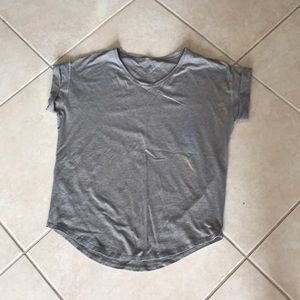 Lululemon T-shirt